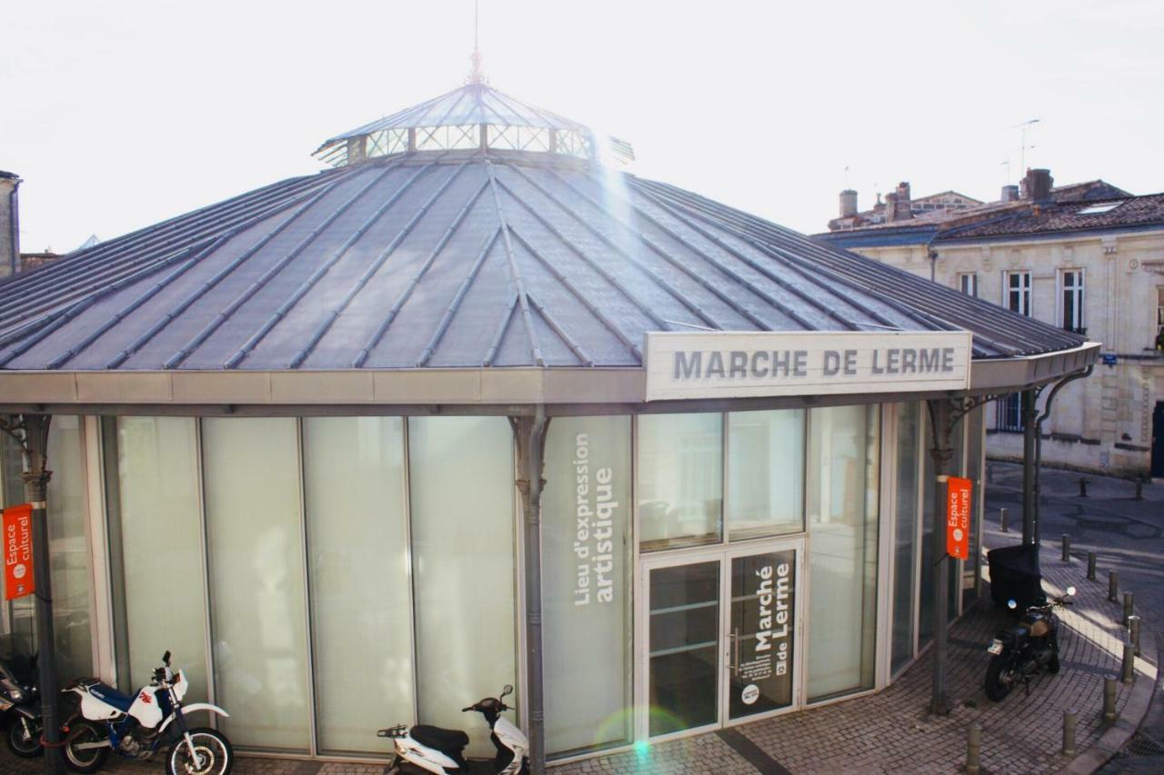 Charmant T2 Place De Lerme Bordéus Exterior foto